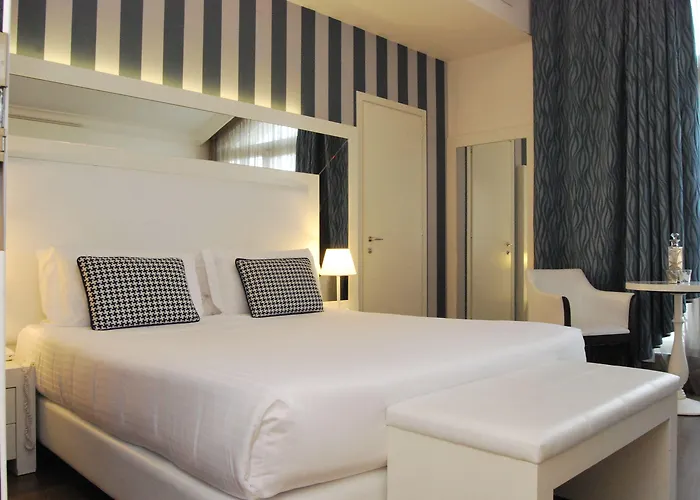 Hotel Palazzo Bezzi 4*