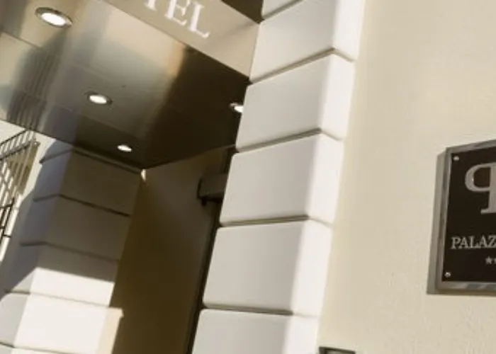 Palazzo Bezzi 4* Ravenna