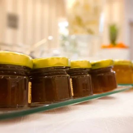 Palazzo Bezzi Hotell 4*